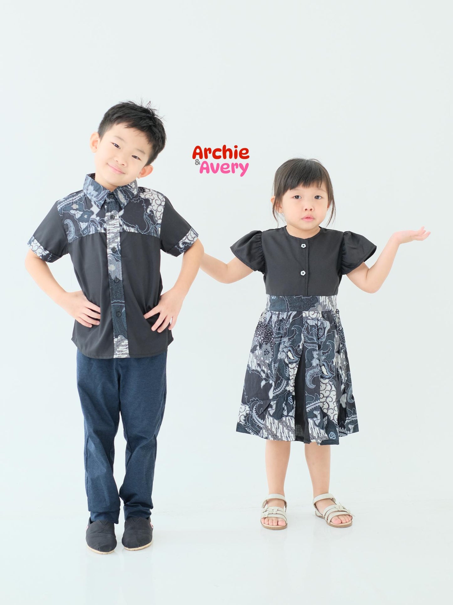 Batik Couple Mama Anak Hitam ATRACTIV X ARCHIEAVERY